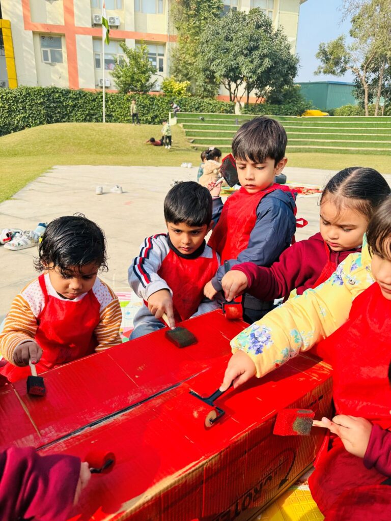 montessori and traditional education